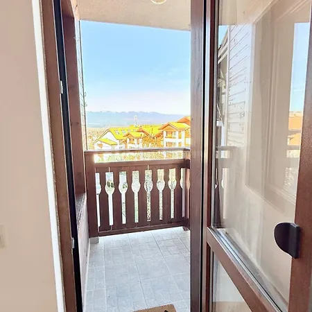 Apartamento Encanto Cozy With Balcony And Stunning Mountain & Town View Bansko