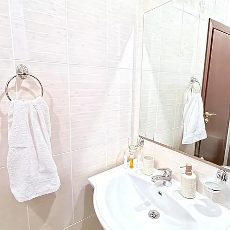 Apartamento Encanto Cozy With Balcony And Stunning Mountain & Town View *